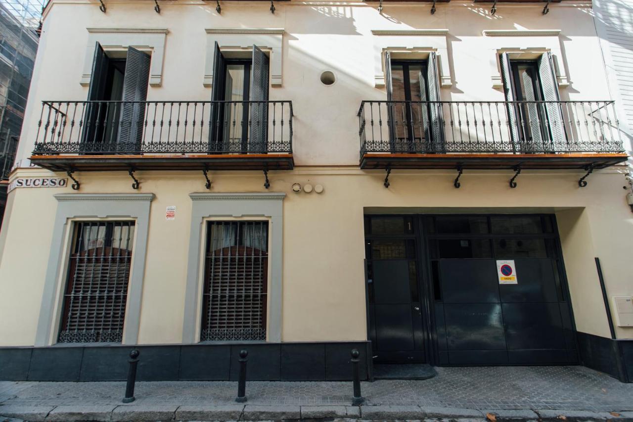 Апартаменты Plaza Del Buen Suceso Севилья Экстерьер фото